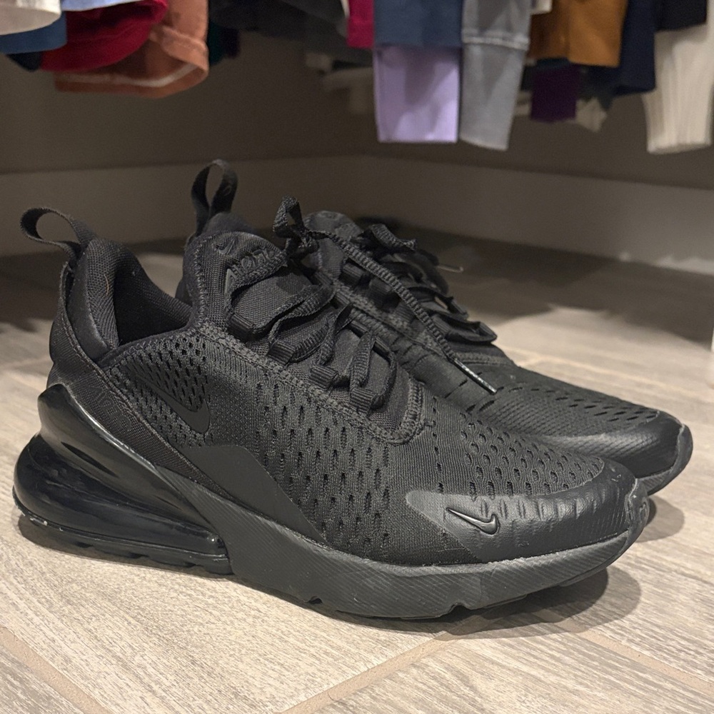 Nike Black Kid’s Air Max 270 Style Sneakers
